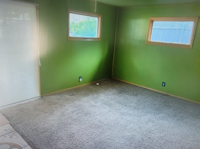 Photo - Large 3 bed 2 bath