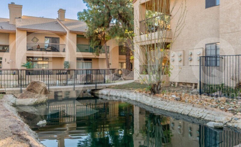 Photo - 6550 N 47th Ave Unidad 132