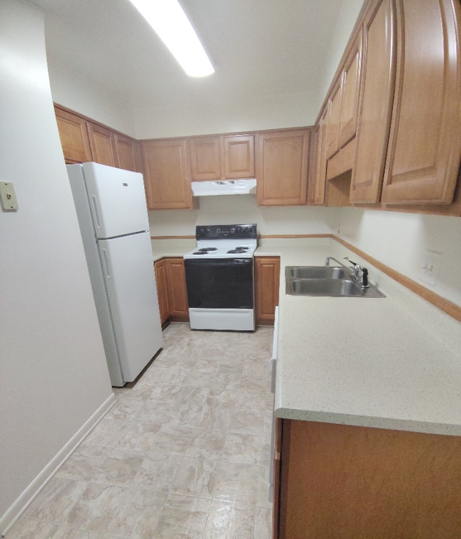 Photo - 600 Reusens Rd Apartment Unit J11