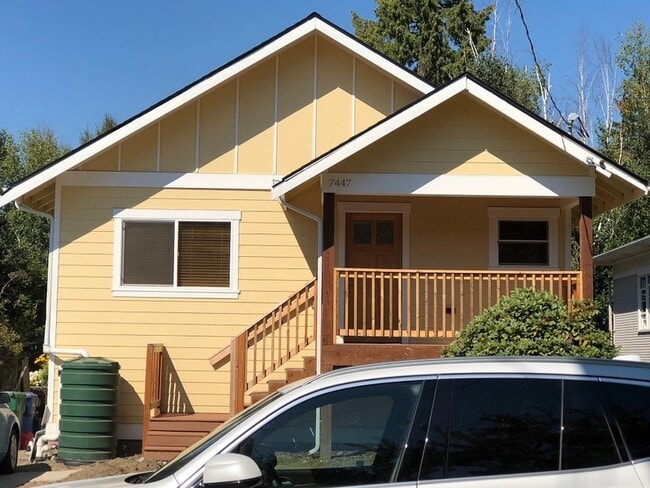 Photo - 7447 Corliss Ave N