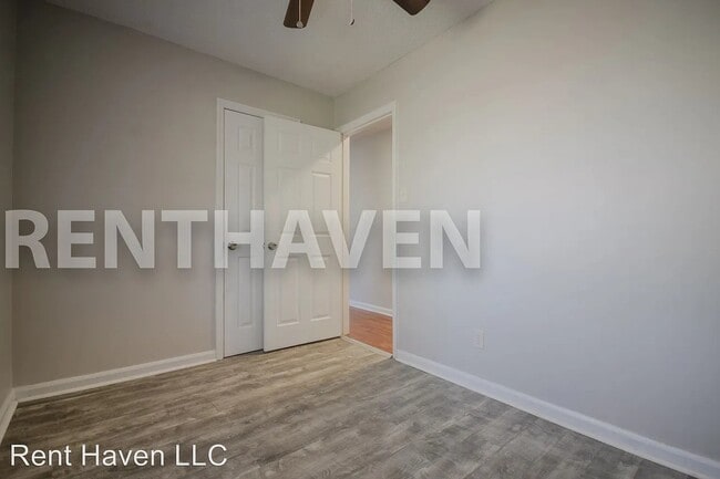 Photo - 1213 State Rd S-28-908