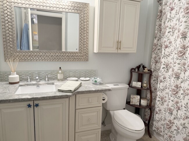 Photo - 635 Gooseberry Dr