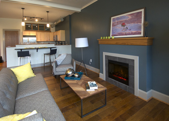 Apartments at the Hub - Apartments at the Hub