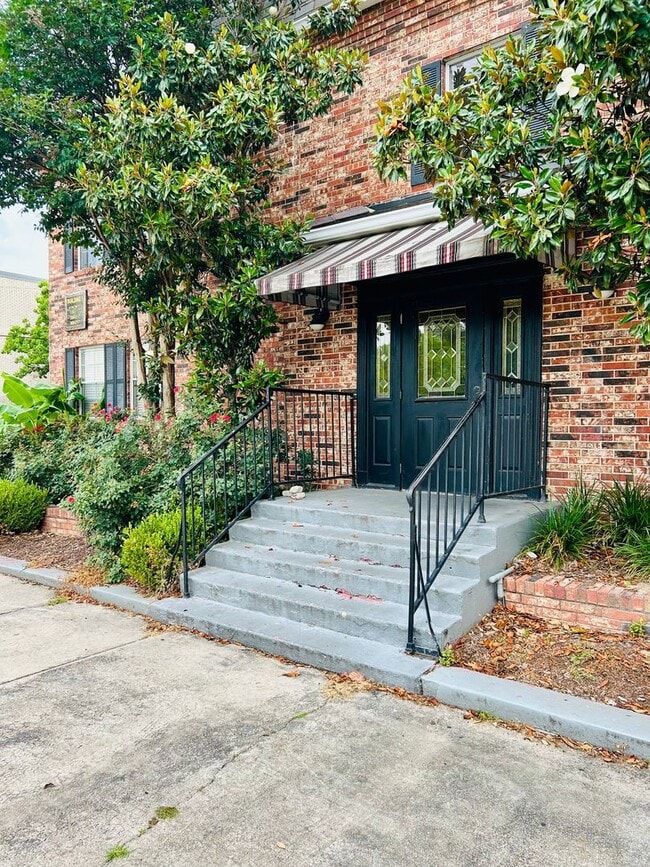 Mid City - Mid City
