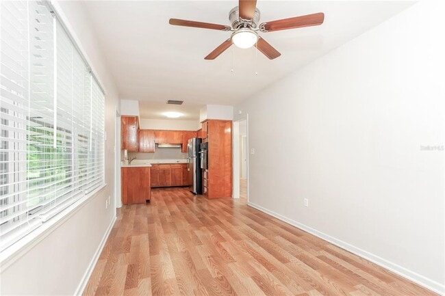 Photo - 5913 Wolf Rd