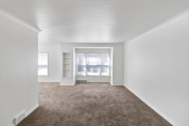 Pointe Garden Apartments