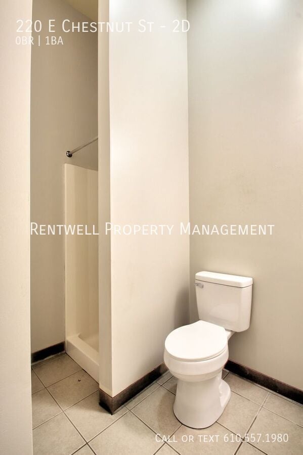 Photo - 220 E Chestnut St Unit 2D