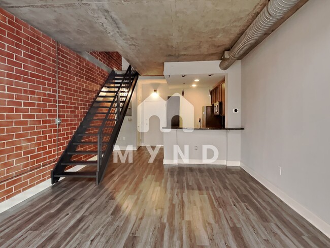 Photo - 710 W Trade St Condo Unit 315