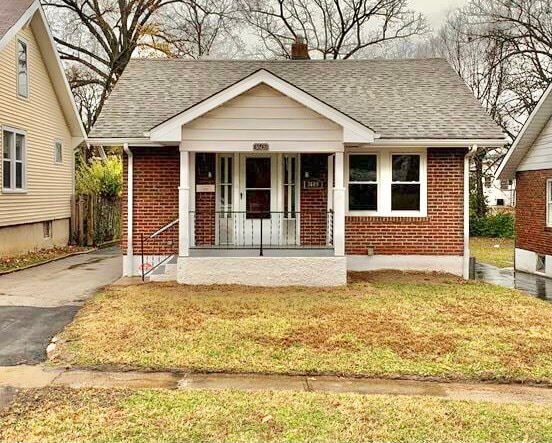 Front view - 3609 Eminence Blvd