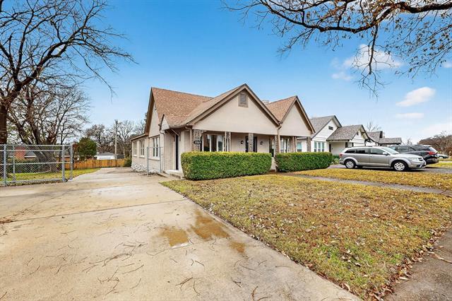 Photo - 2009 Berwick Ave