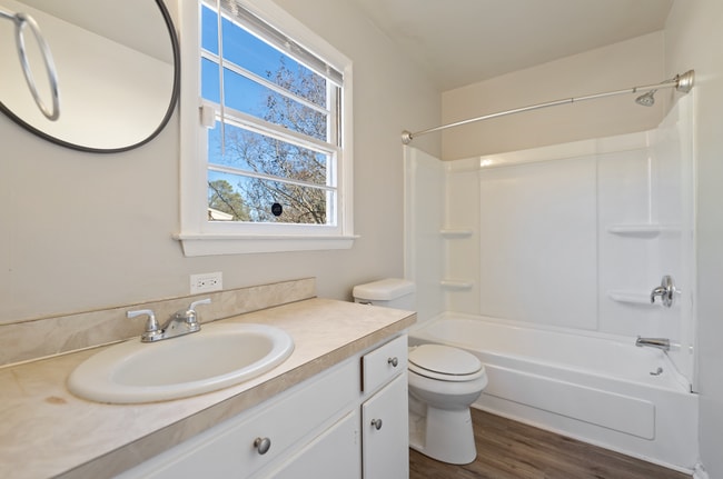 Photo - Charming 2-Bedroom townhome!