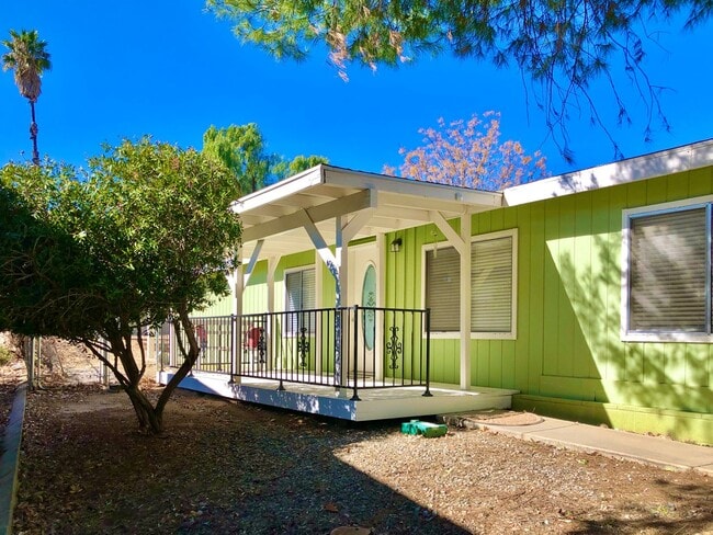 Building Photo - Awesome Updated Single Story in The Darling "Farm" Community of Wildomar, Close to Everything, bu...