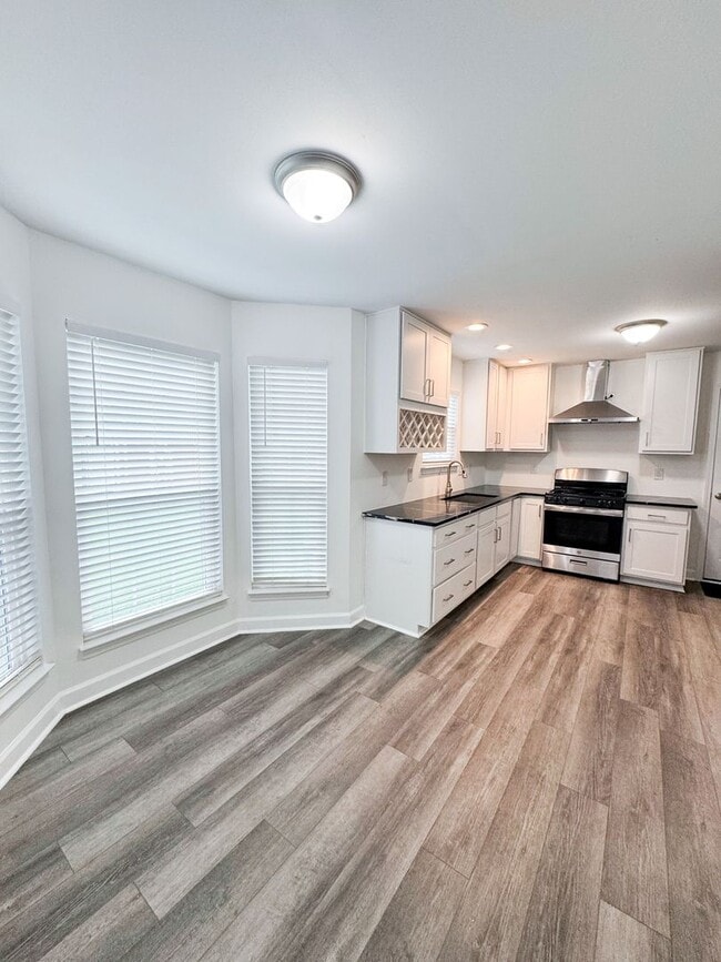 Photo - Conveniently Located 3 Bed 2.5 Bath Home i...