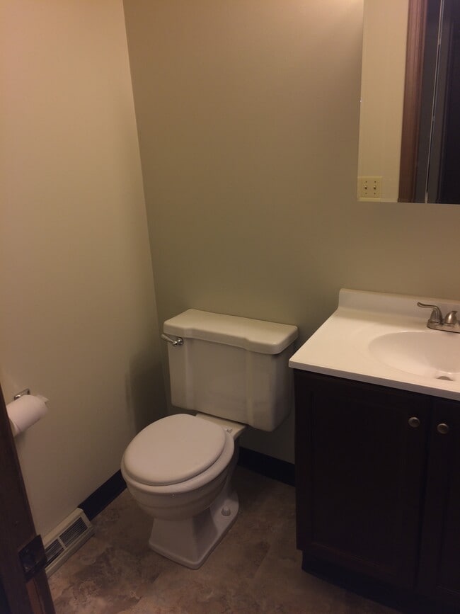 Photo - 7445 Seymour St NW Unit 7445