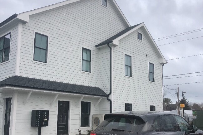Photo - 57 W Main St
