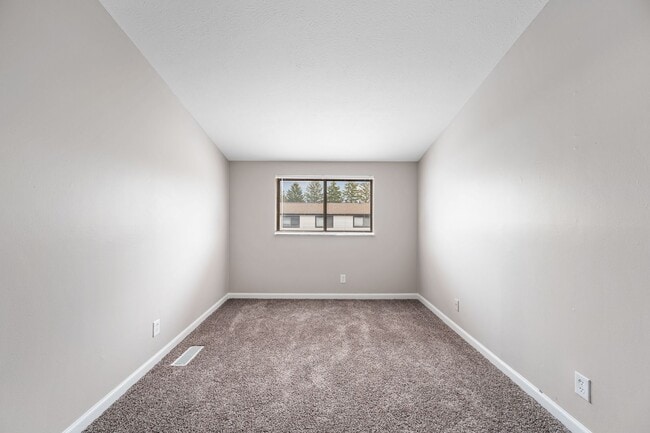 Village Square Townhomes