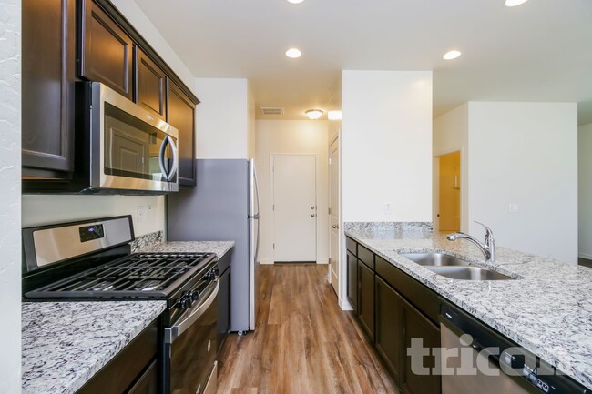 Photo - 4578 W Saddlebush Way