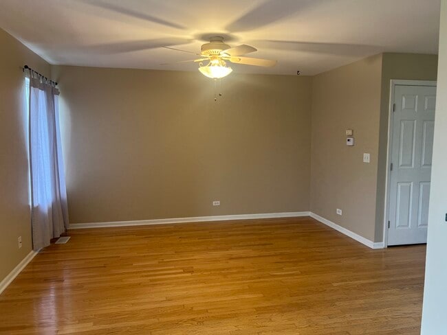 Photo - 2059 Orchard Ln