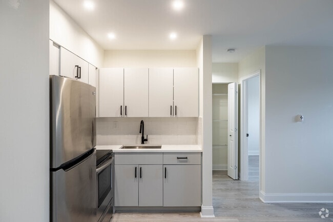 Interior Photo - The Solaire at Las Palmas Village 55+ Rental