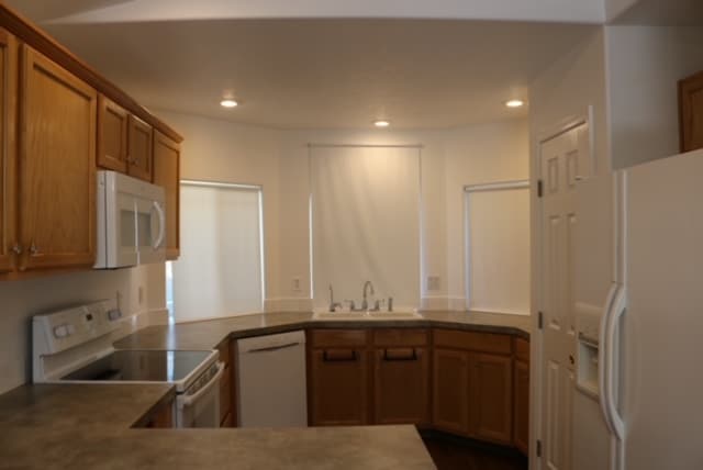 Photo - 16633 Sadie Ave Casa