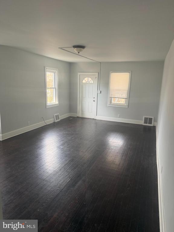 Photo - 219 Johnson Ave