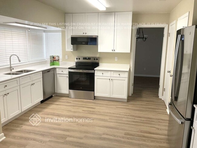 Photo - 2354 Markingham Rd