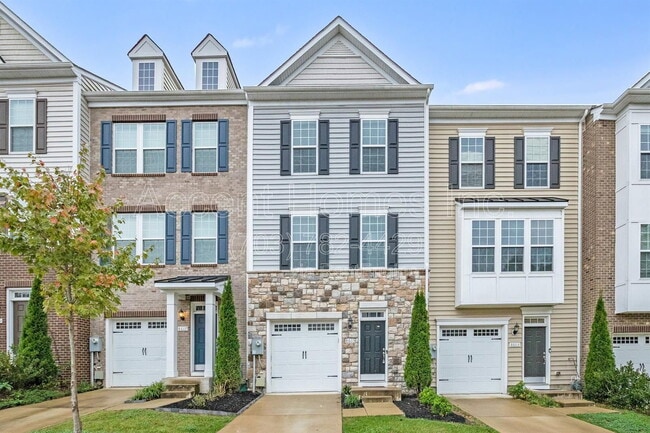 Building Photo - 8605 Sweet Rose Ct