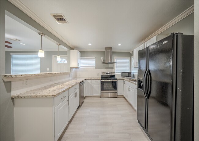 Photo - 4907 Marietta Ln