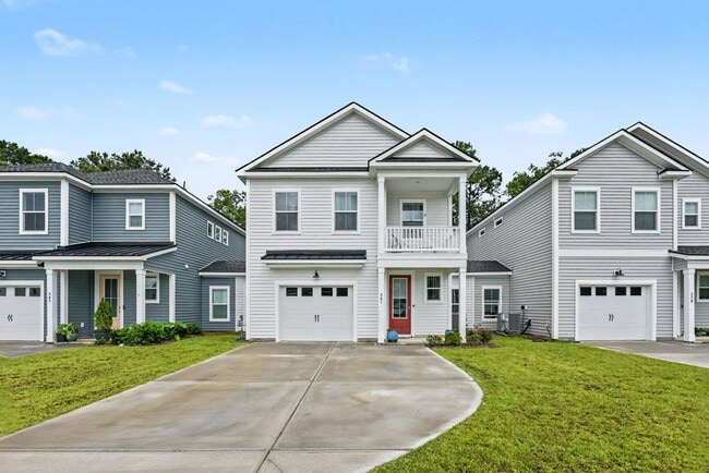 Building Photo - 341 Chapman Cir