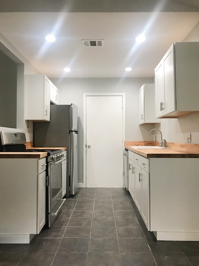 Photo - 8757 Birmingham Dr