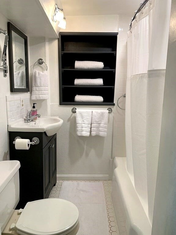 63 Washington St Unit 2