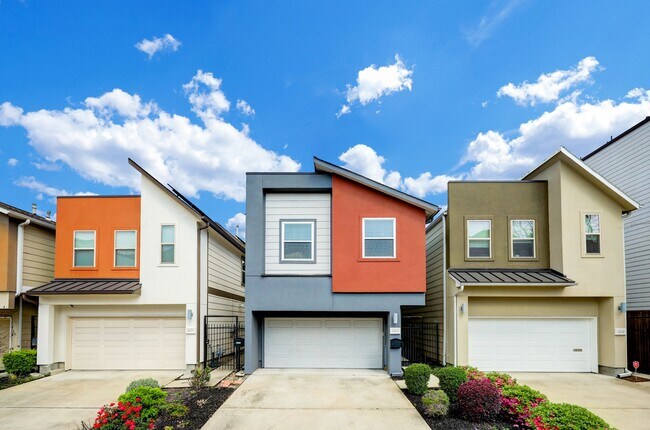 Building Photo - 1811 Wichita St