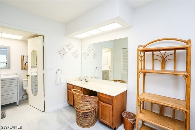 Photo - 1765 Courtyard Way Unidad C-104