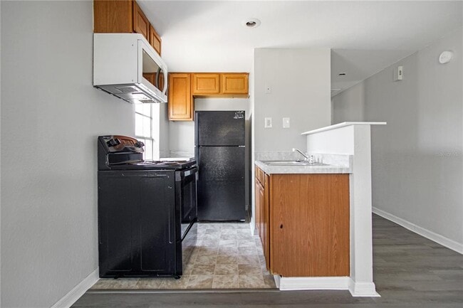 Photo - 1002 Avenue E Unit 4