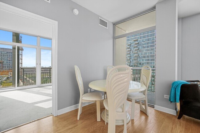 Photo - 1400 S Michigan Ave Unit 1709
