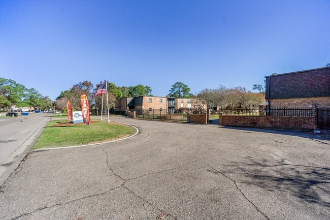 Bella of Baton Rouge Apartments