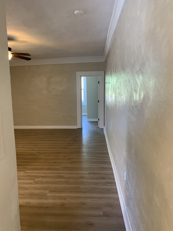 Photo - 1056 E Montague Ave