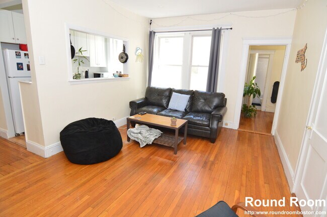 Photo - 229 Kelton St Unit 229 Kelton St #8