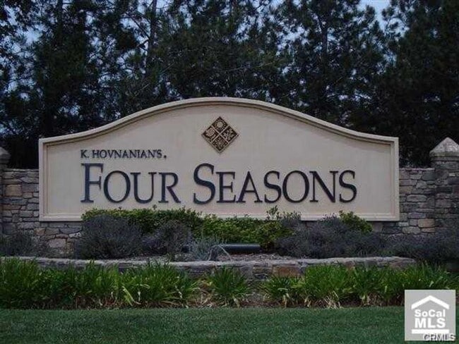 Building Photo - Great 2 bedroom + Den, 2 bath Home In Hemet Four Seasons! 55+ Call today