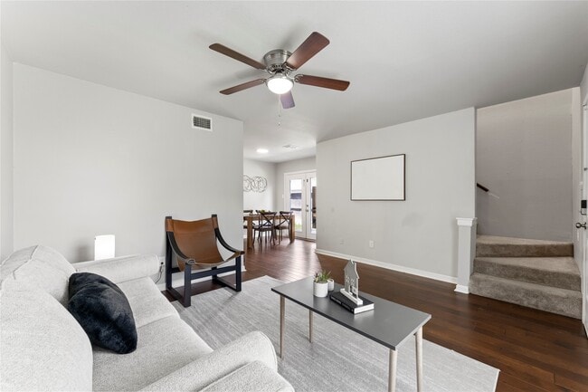 Photo - 9130 Vogue Ln Unidad B