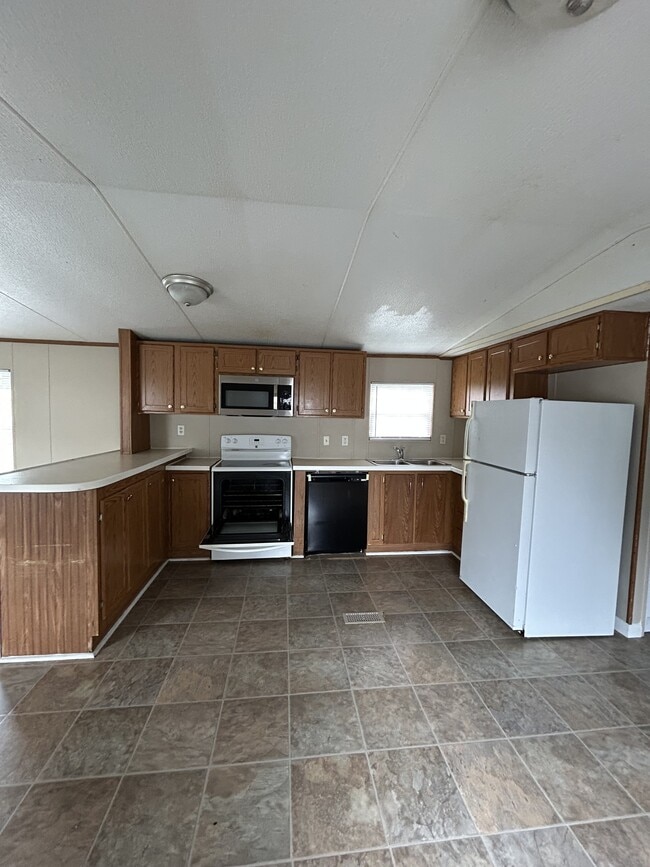 Photo - 114 Zackary St