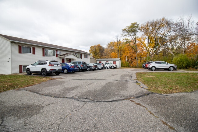 Photo - 202 Balcerzak Dr