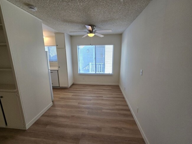 36th St. 4443