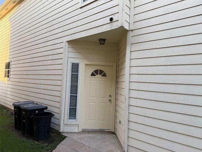 Photo - 6410 Waldron Dr