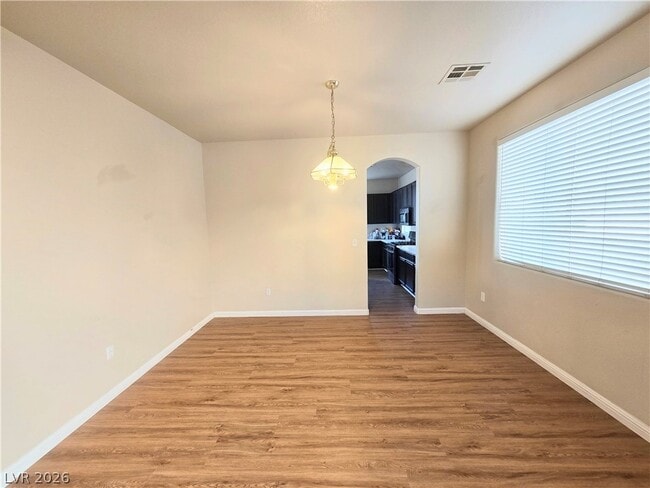 16 Frad Ave