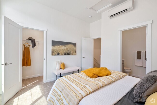 Building Photo - 3 bedroom | 3.5 Bathrooms | 1484sf Rental
