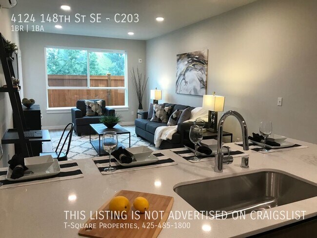 Photo - SNAG THIS 1 BED, 1 BATH WITH DETACHED GARA... Unidad C203