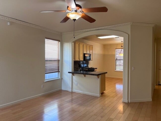 Photo - Stonelake home located on cul-de-sac