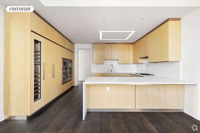 Building Photo - 35 Hudson Yards Rental