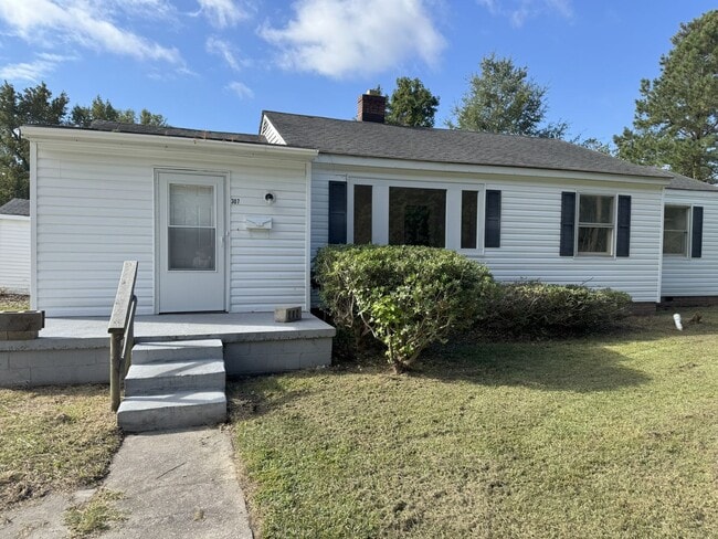 Building Photo - 307 Miller Blvd Rental